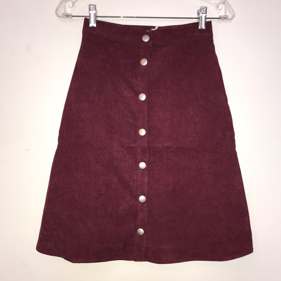 Take Note Corduroy Button Skirt (Junees) - Picture 3 of 7